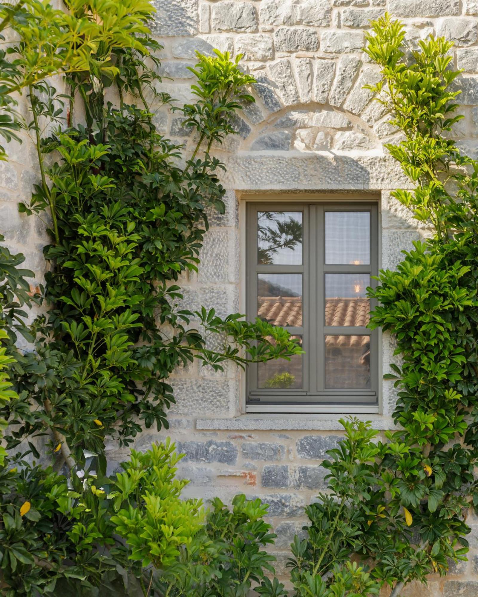 Trapela Limeni Luxury Suites Dış mekan fotoğraf
