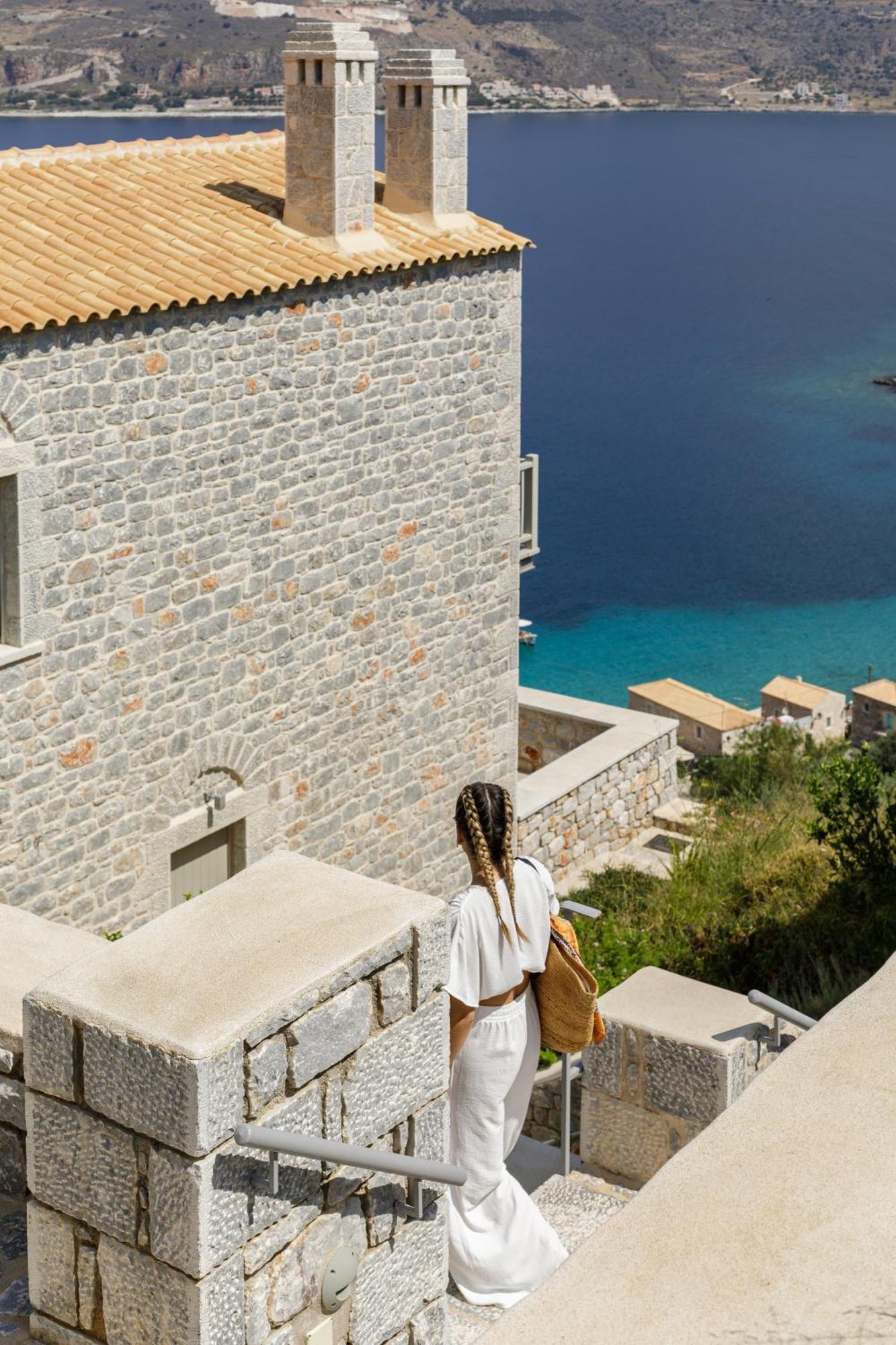 Trapela Limeni Luxury Suites Dış mekan fotoğraf