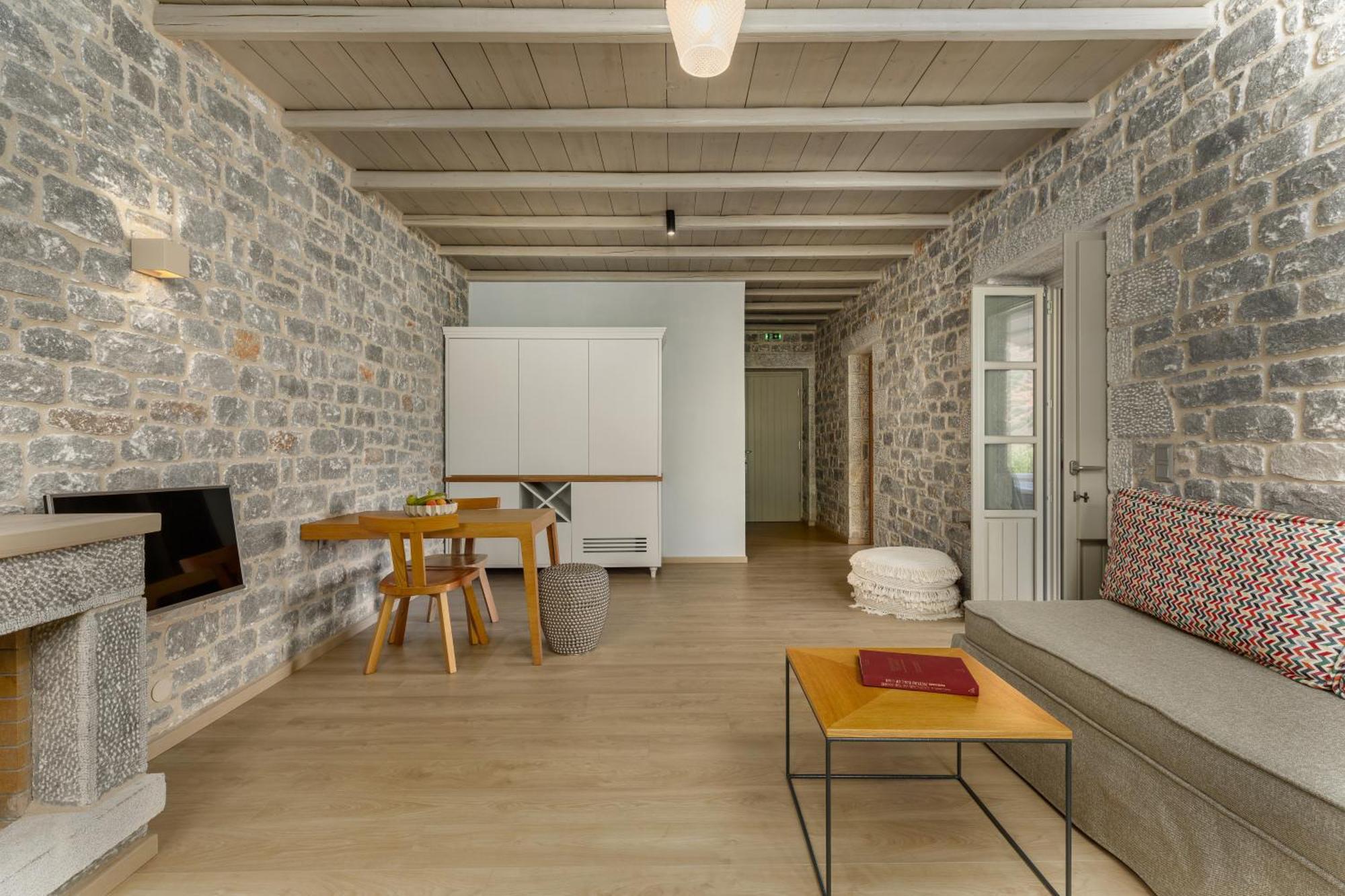 Trapela Limeni Luxury Suites Oda fotoğraf