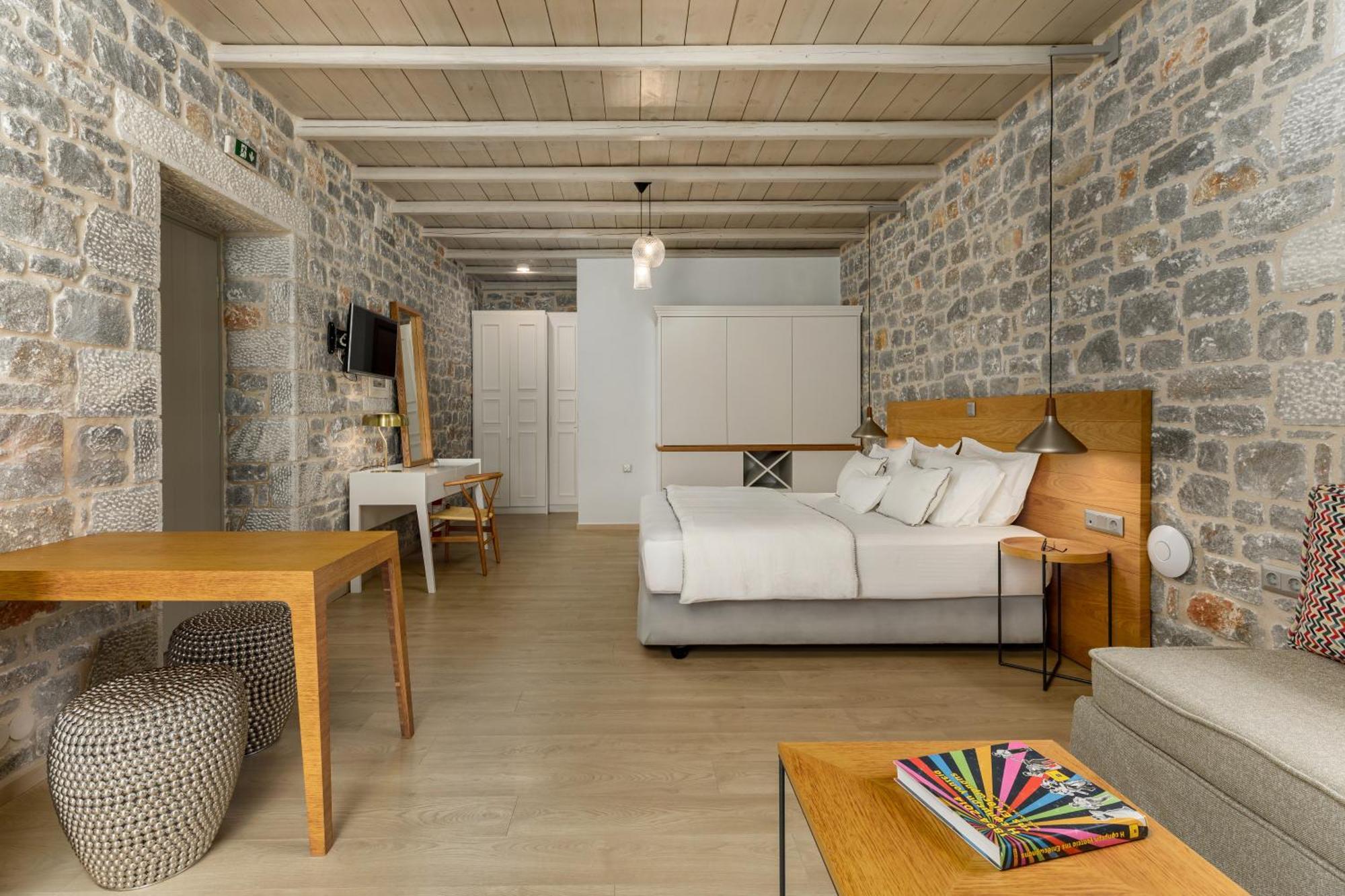 Trapela Limeni Luxury Suites Oda fotoğraf